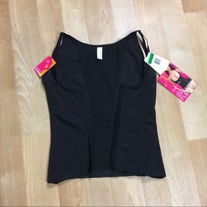 💥SALE!!💥 NWT Body Shape Camisole